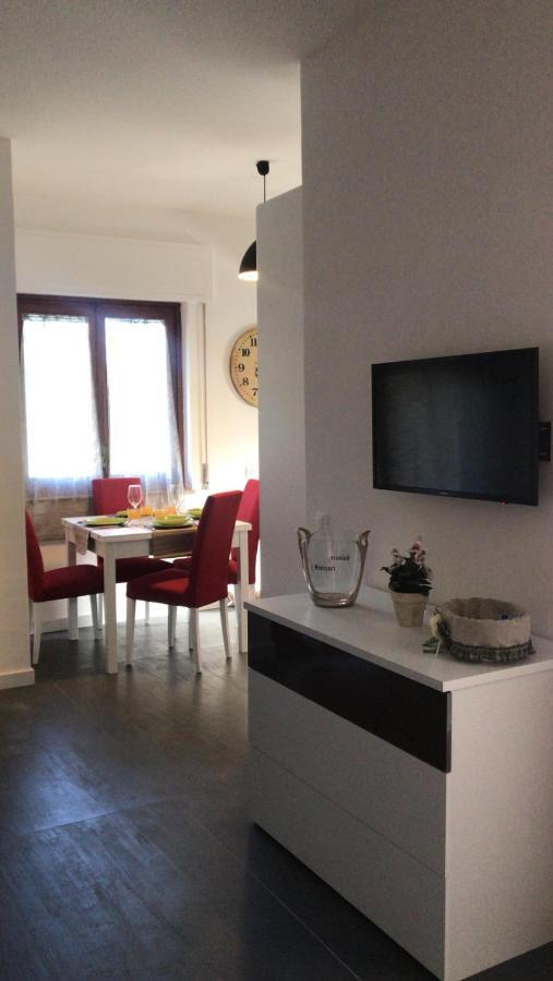 Casa Olimpo Mondello Villa Buitenkant foto